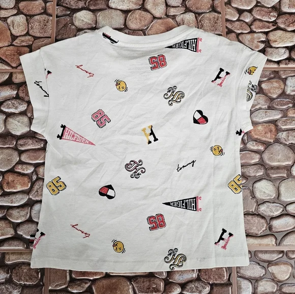 Girl's Tommy Hilfiger Shirt size 5 - Picture 3 of 3